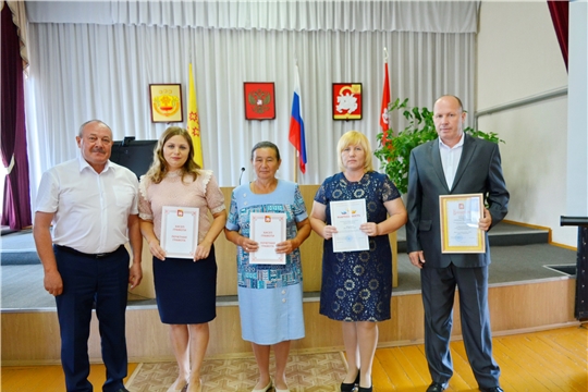 На еженедельном совещании у главы администрации Яльчикского района