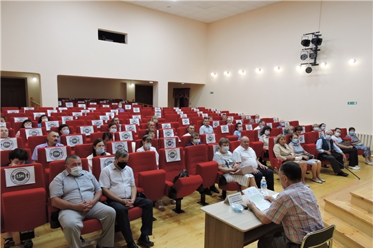 Общественным советом Яльчикского района проведен круглый стол «О вопросах проведения вакцинации населения Чувашской Республики против СOVID-19»