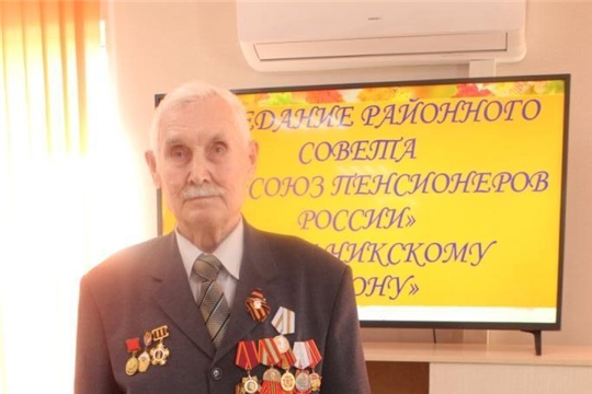 93-летний Роберт Иванович Бобылев получил серебряный знак ВФСК "ГТО"