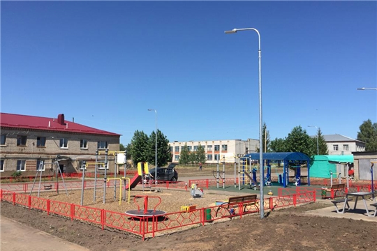 В Цивильском районе благоустраивают дворы