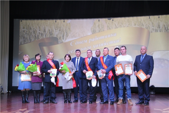 Труженики села Цивильского района отметили праздник, посвященный Дню работника сельского хозяйства и перерабатывающей промышленности