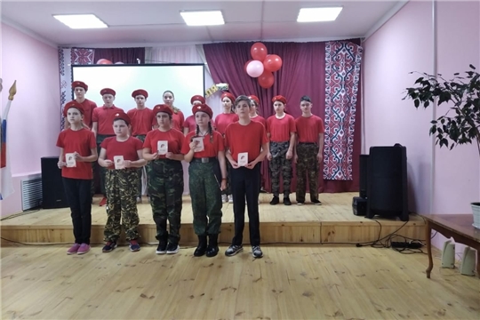 Конкурсно–игровую программу «Сюрприз для мальчишек!» провела библиотекарь Автаева Н.И. 