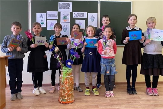 В Алатырском районе школьники присоединились к акции «Крымская лаванда»