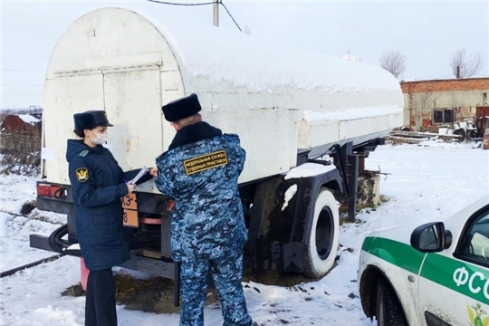 В Чувашии судебные приставы приостановили деятельность  нелицензированной автогазозаправочной станции