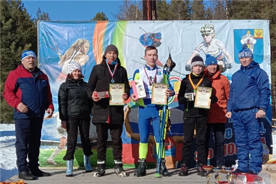 185 лыжников участвовали в соревнованиях памяти многократного чемпиона республики по лыжным гонкам среди ветеранов, кандидата в мастера спорта В.И.Маркиданова