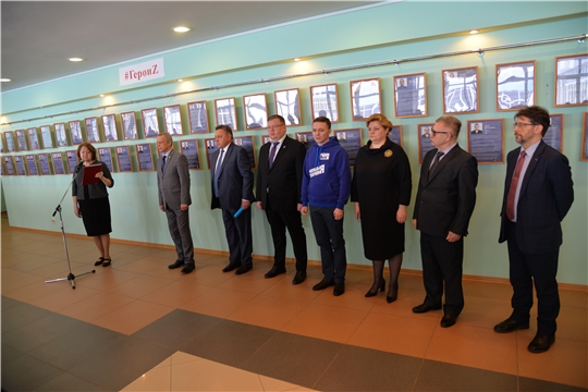 Олег Кортунов принял участие в открытии выставки «#Героиz», приуроченной в поддержку  российских солдат и офицеров, задействованных в спецоперации на Украине
