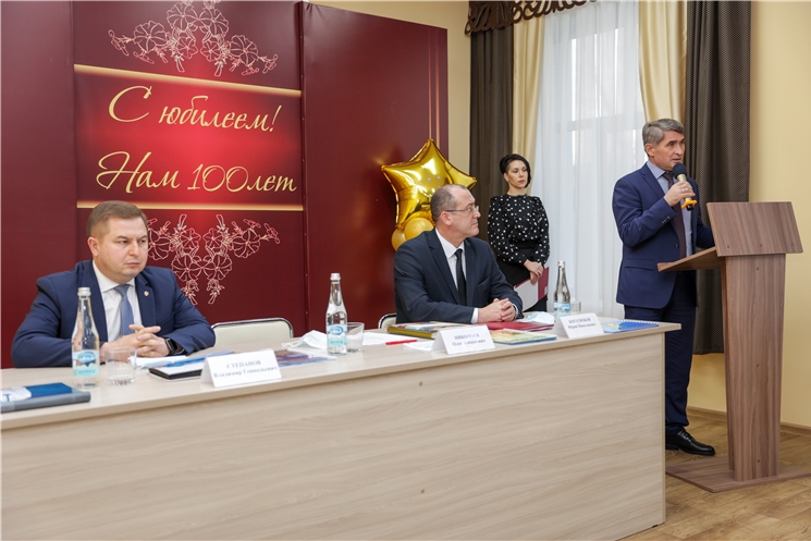 «Улатӑр районӗнчи тӗп больница Чӑваш Ен сывлӑх сыхлавӗн пӗтӗм тытӑмӗн шанчӑклӑ  пайĕ пулмалла» – тенĕ Олег Николаев