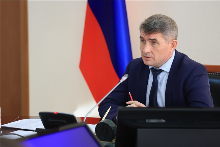 Пуш уйăхĕ вĕҫлениччен Шупашкар хулипе Элĕк салинчи ача сачĕсен строительство ĕҫĕсене вĕҫлеме хушнă Чăваш Ен Пуҫлăхĕ Олег Николаев