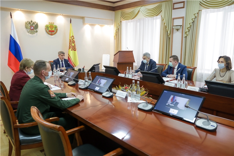 Чӑваш Ен Донецк тата Луганск республикисенче пурăнакансене   гуманитари пулӑшӑвĕпе  тивĕҫтермелли «ҫулсен карттине» ҫирĕплетнĕ