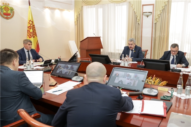 Бюджетпа палӑртнӑ плансем пурте упранаҫҫӗ, туянусем валли палăртнă лимитсем тулли калӑпӑшпа пурнăҫланаҫҫĕ