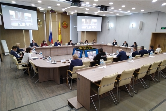 В Чувашии предлагают ограничить продажу тонизирующих и энергетических напитков