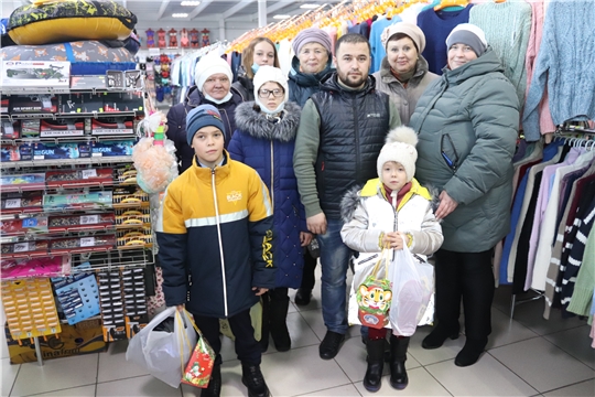 В Алатыре благодаря спонсорской помощи индивидуальных предпринимателей становится все больше счастливых детей