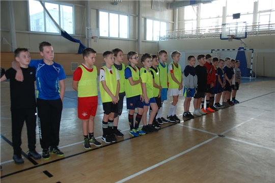 В рамках Дня здоровья и спорта в Алатыре состоялся турнир по мини-футболу среди детских команд