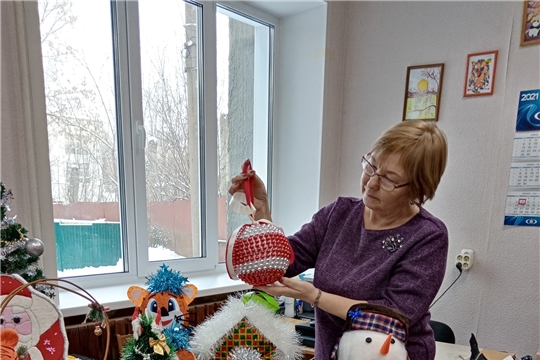 ПРАЗДНИК К НАМ СТУЧИТСЯ