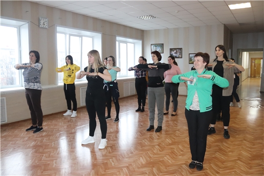 Сотрудники администрации города Алатыря присоединились к акции «10000 шагов к здоровью»