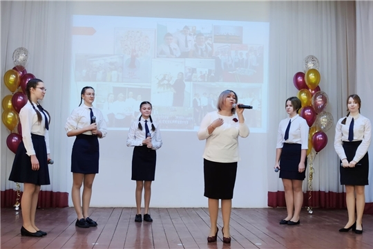 В столице определен победитель муниципального этапа конкурса «Самый классный классный»