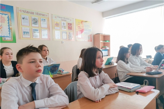 Столичные школы присоединились к Всероссийскому уроку «Защитники мира»