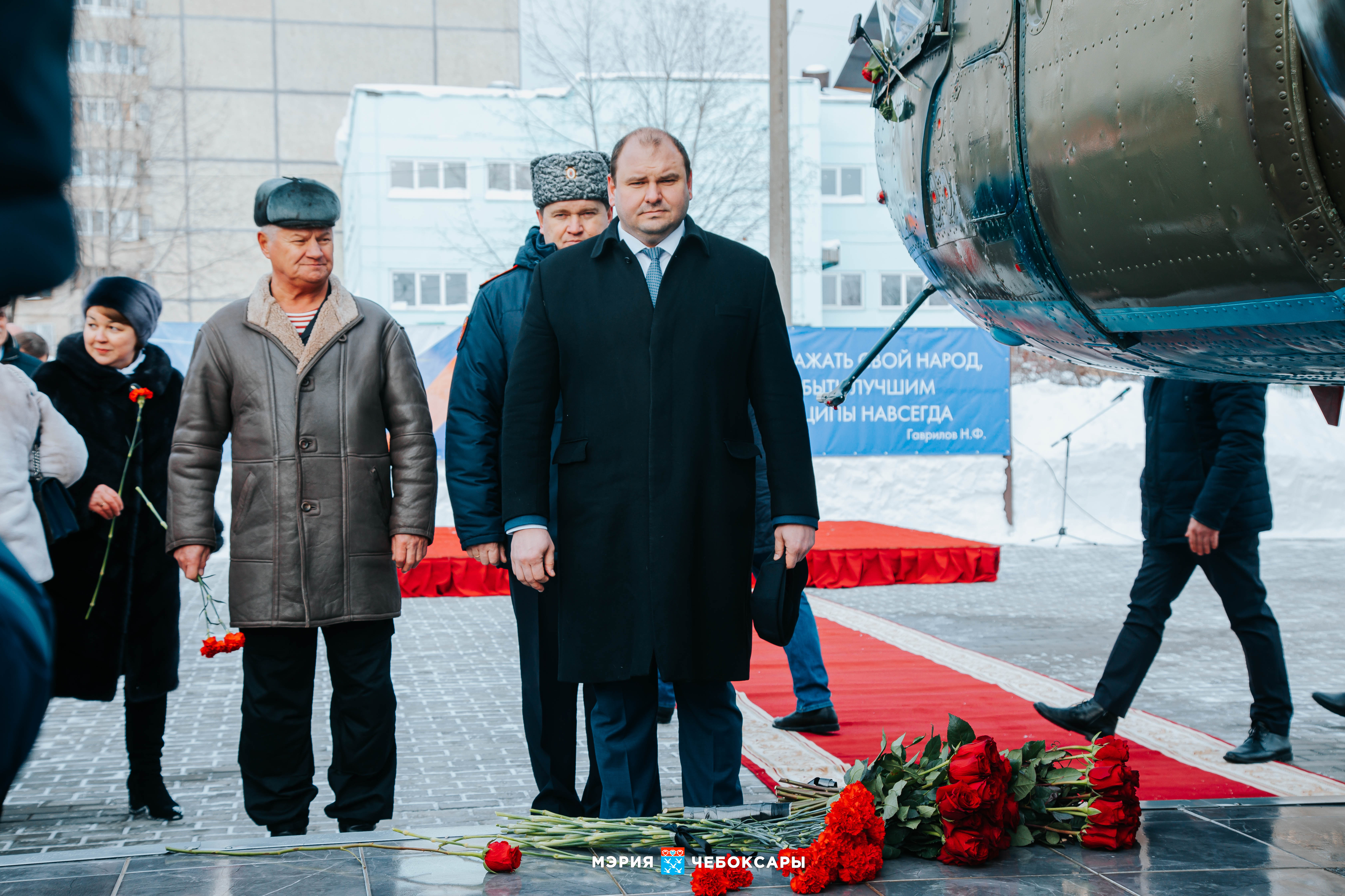 В День памяти воинов-интернационалистов в Чебоксарах открылся школьный  музей боевой славы «Позывной «Маэстро» | Заволжское территориальное  управление