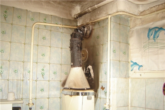 В Чебоксарах еще одна семья пострадала от угарного газа