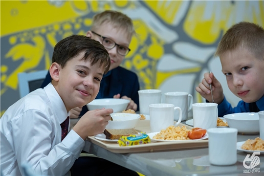 С 15 февраля увеличилась стоимость комплексного обеда для учеников 1-4 классов Чебоксар