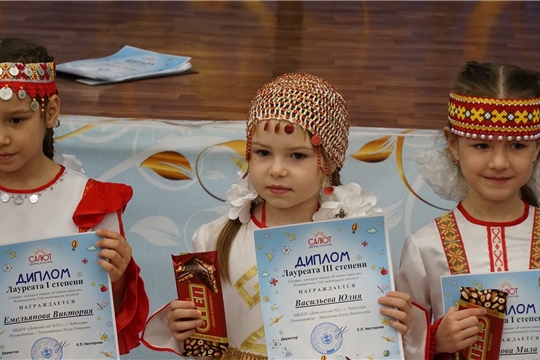 В ДК «Салют» состоялся финал ежегодного конкурса чтецов среди воспитанников дошкольных учреждений «Я читаю наизусть»