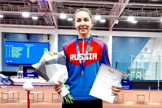 Виктория Максимова взяла «бронзу» первенства России по лёгкой атлетике