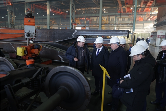Олег Николаев  высоко оценил проекты Канашского вагоностроительного завода
