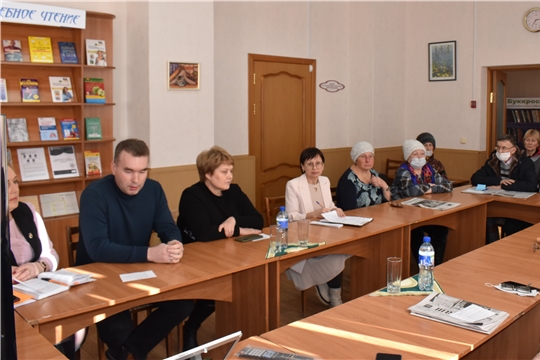 В Центральной библиотеке г. Канаш состоялся круглый стол «Профилактика сердечно-сосудистых заболеваний»