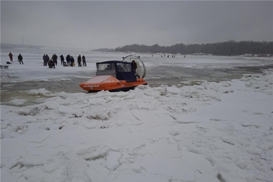 ГКЧС Чувашии призывает жителей республики соблюдать правила безопасного поведения на льду