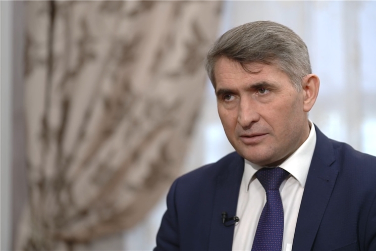 Олег Николаев дал интервью о текущей ситуации в регионе 