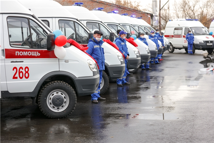 Глава Чувашии Олег Николаев поздравляет с Днем работника скорой медицинской помощи