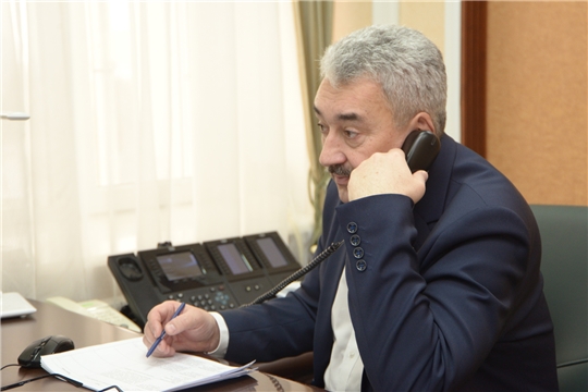 Леонид Черкесов провел дистанционный прием граждан