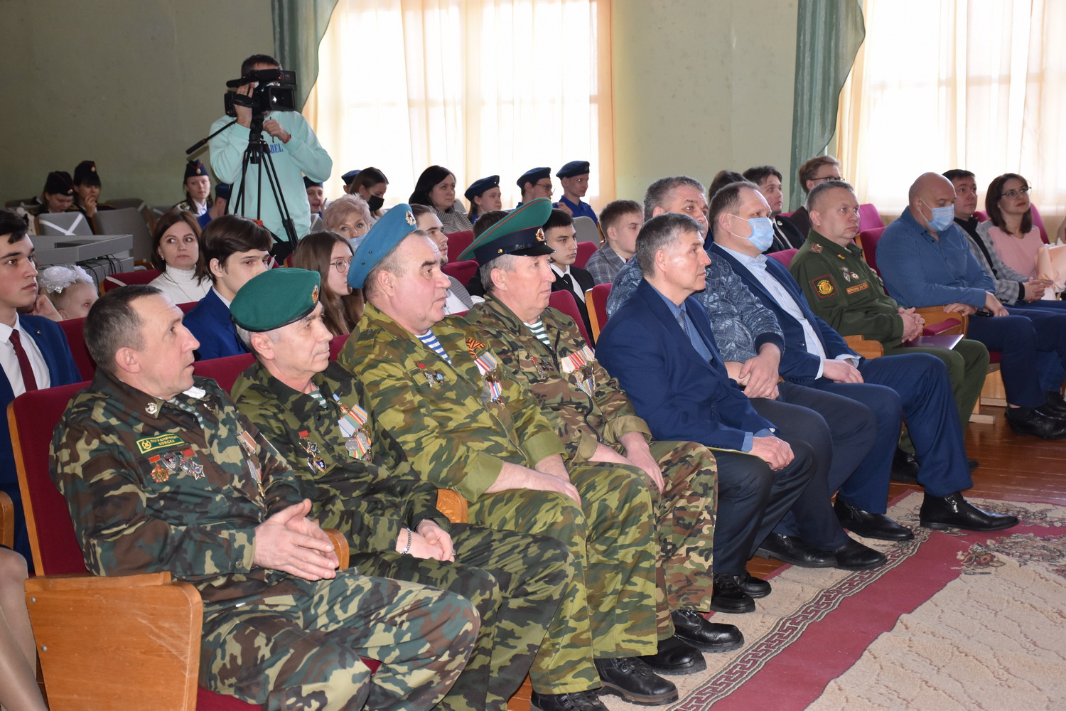 В городе Шумерля состоялось торжественное закрытие месячника  оборонно-массовой и спортивной работы, посвященного Году выдающихся  земляков в Чувашии | г. Шумерля Чувашской Республики