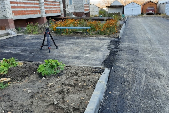 В Шумерле подрядчика обязали устранить некачественный ремонт дворовых территорий