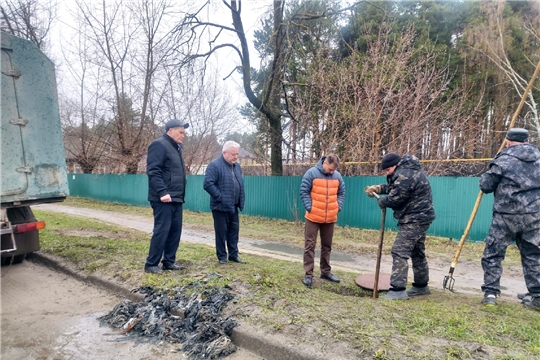 Рукотворные «пробки» в магистральной канализационной системе препятствуют нормальному её функционированию