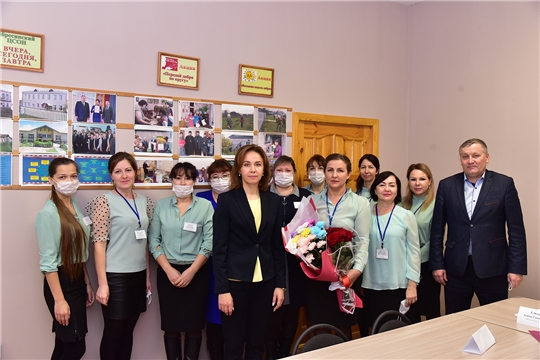Министр труда и социальной защиты Чувашской Республики Алена Елизарова с рабочим визитом посетила Ибресинский район