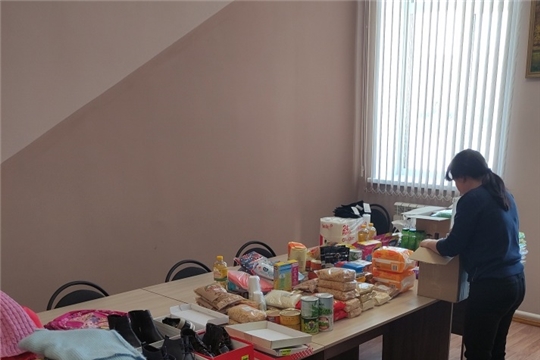 Отгружена первая партия гуманитарной помощи из Ибресинского района для жителей Донбасса 