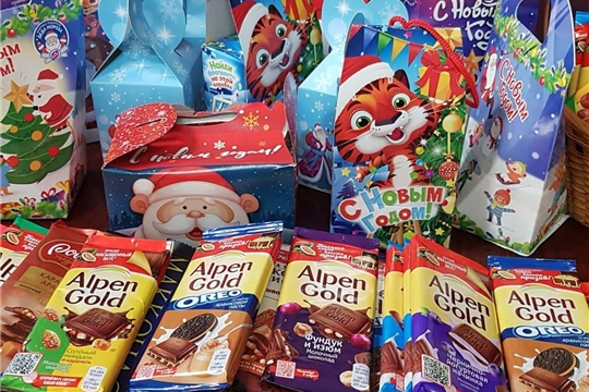 Новогодняя акция "Шоколадный подарок в мешок Деда Мороза" набирает обороты