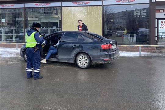 В Калининском районе г. Чебоксары провели рейд по парковкам в неустановленном месте