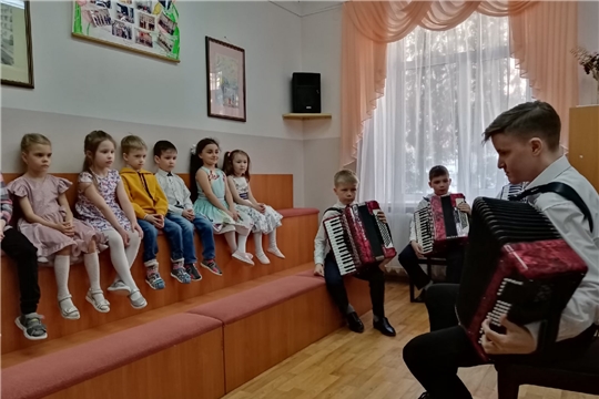 В Чебоксарской детской музыкальной школе №2 имени В. П. Воробьева состоялся концерт, посвящённый Году выдающихся земляков Чувашии