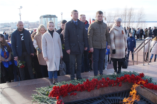 В Чебоксарах возложили цветы в память о погибших в ходе спецоперации военнослужащих ВС РФ