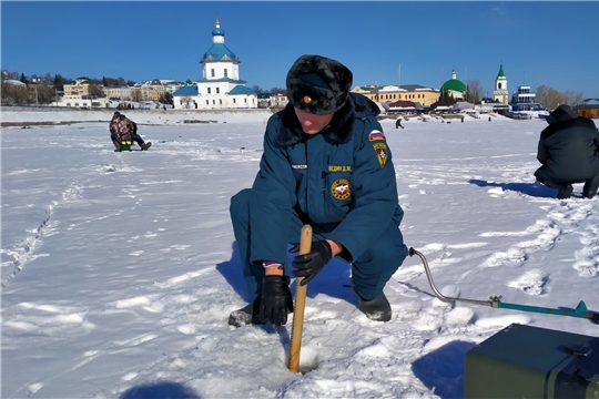 МЧС России предупреждает: весенний лед – самый опасный!
