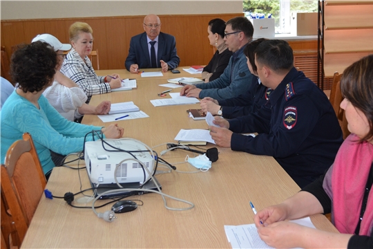 Состоялось заседание комиссии для координации работ по повышению безопасности дорожного движения Мариинско-Посадского района
