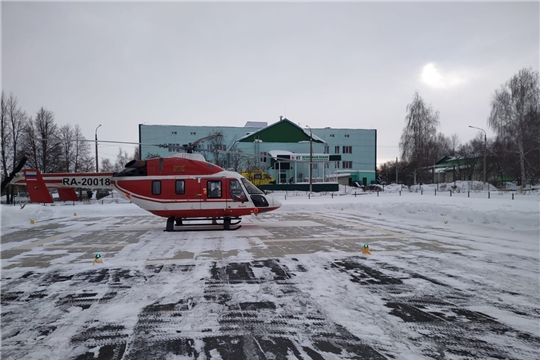 Вертолетом санавиации из Алатыря в республиканские больницы доставлено более 90 человек