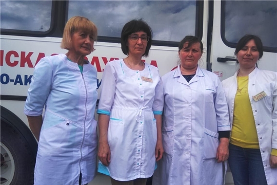 Диспансеризация и вакцинация: выездные приемы терапевтов и узких специалистов в населенных пунктах Красночетайского района
