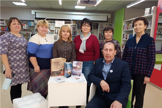 В Торханской сельской библиотеке прошла встреча с автором проекта «Наш Сурский рубеж обороны»