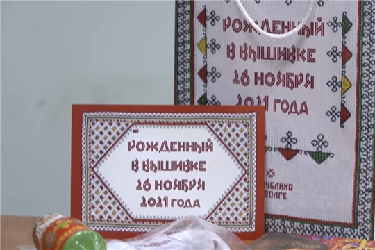 Выставка народной рукодельницы Любови Вазюковой