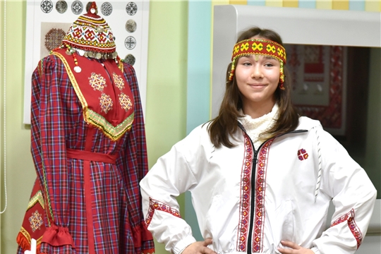 Как сделать этническую одежду модной обсуждали на круглом столе в Музее чувашской вышивки