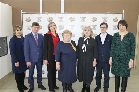Архивисты Чувашии делятся опытом с коллегами из ГКУ Национальный архив Республики Башкортостан