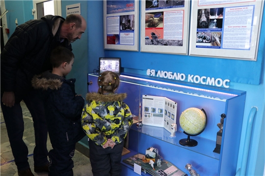 В музее космонавтики открылась выставка «Луна: область исследований»